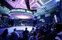 من رسائل مؤتمر "أديبك": لا انتقال للطاقة بل "إضافة"